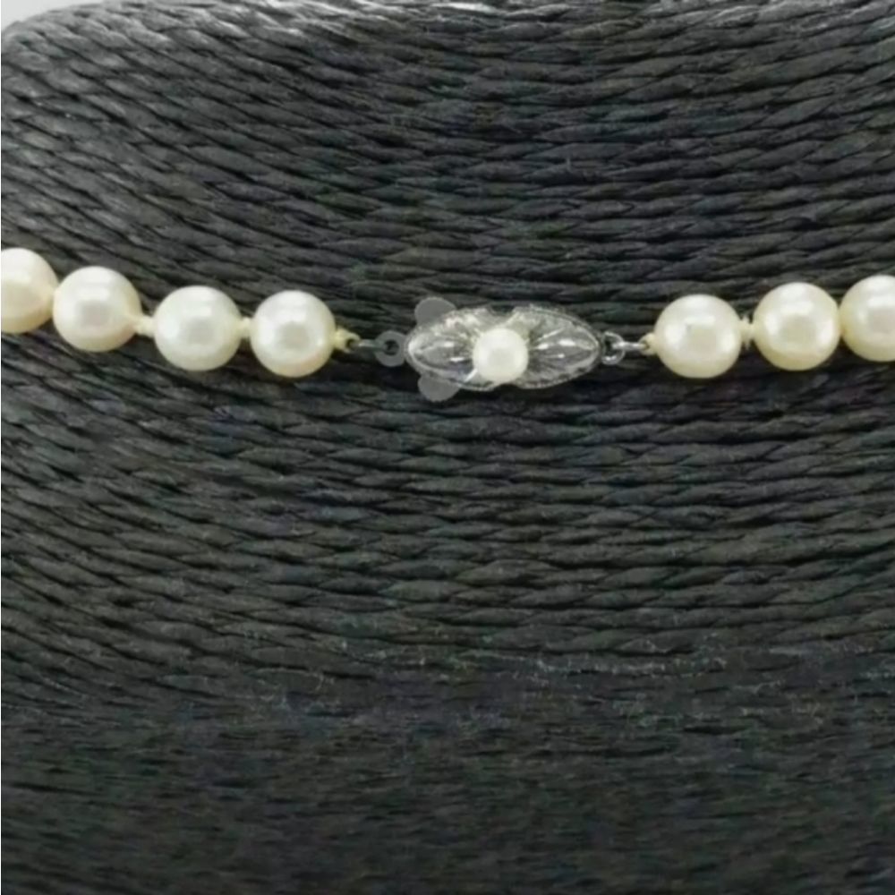 3pc set Genuine freshwater pearls Hand tied Necklace w/ genuine pearl earrings - Picture 3 of 9